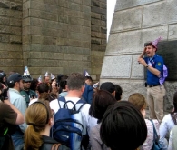 Tour across the Brooklyn Bridge
